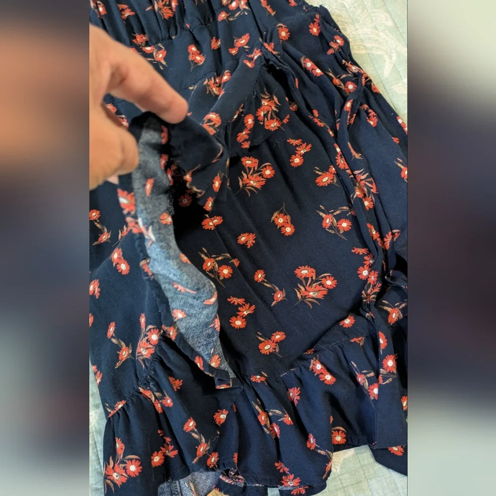 Faded Rose Floral Navy and Orange Ruffle Dress. Junior's Size L. - Picture 8 of 9